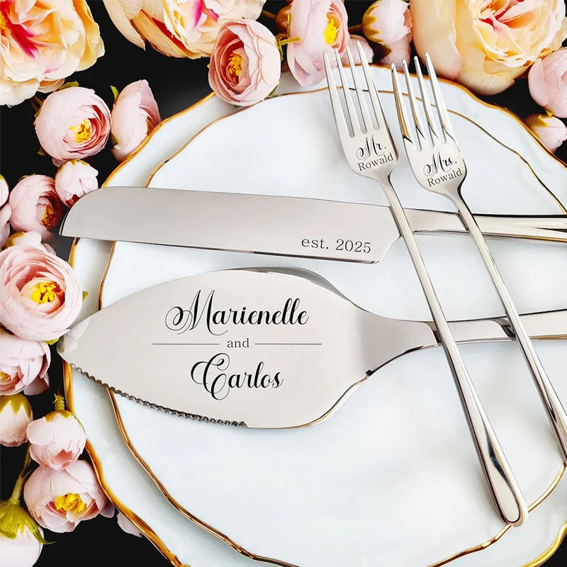 Personalized Wedding Cake Cutting Set